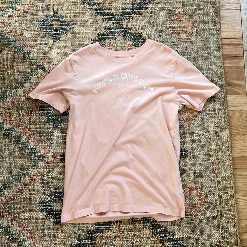 Nike t-shirt